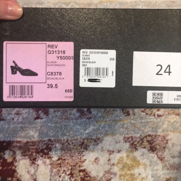 [SOLD] Chanel Beige Black Slingbacks Size 39.5 - Picture 8 of 8